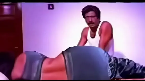 最高のHot Mallu Aunty Seducing Hot Malayalam Movie B grade Sceneクリップビデオ