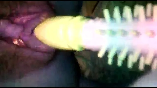 I migliori video di clip Laura with a rich dildo in her vagina and ass