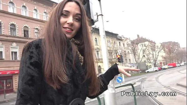 Nejlepší Hot Russian Milf picked up in public klipy Videa