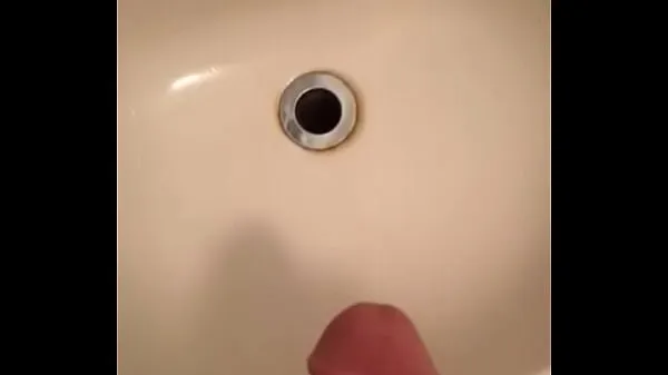 A legjobb Pissing in the sink. (First video klipek Videók