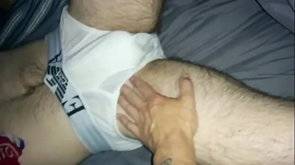 Nejlepší Sexy massage by tattooed man to his bi friend klipy Videa