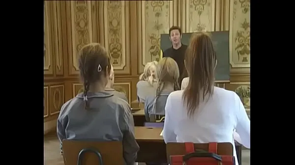 Bästa School Girls Classic Movie || Round Ass fucked Doggy-style in Skirt klipp Videor