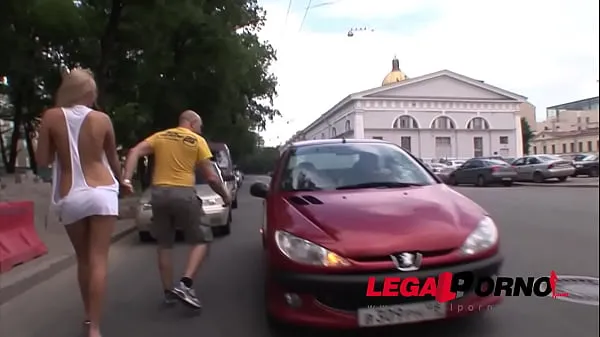 أفضل مقاطع فيديو Russian Bitch Ivana Sugar picked up in the street & assfucked by a Monster cock