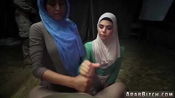 I migliori video di clip Puttana musulmana e arabo libanese Nel momento in cui ho visto queste bambole, ho saputo