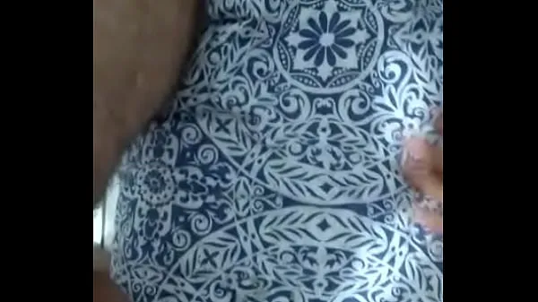 Los mejores clips de Hombre dando leche a la mujer del cuerno Videos