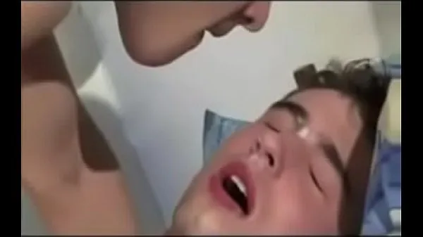 Los mejores clips de Amigos divirtiéndose viendo porno Videos