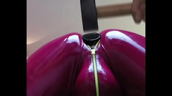 I migliori video di clip OTTIENI MORSO DI QUESTO TEATRO LATEX DI CBT