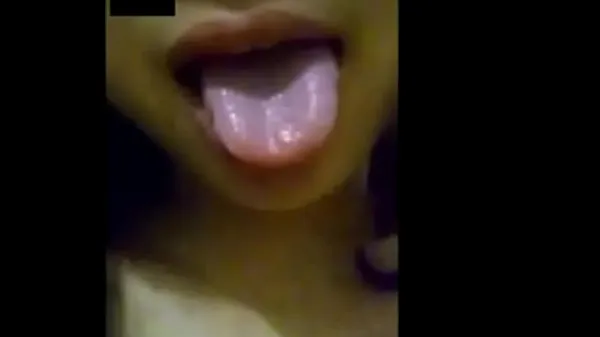 Los mejores clips de Video revelado de hermana chateando con su amante Videos