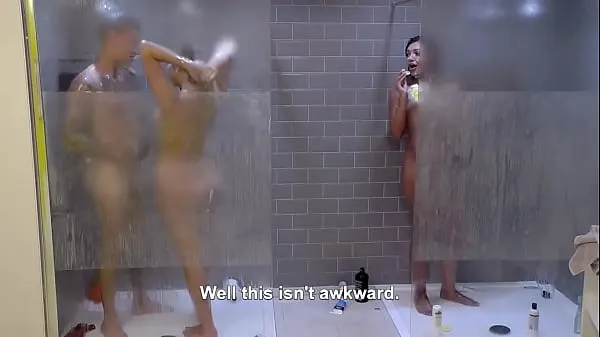 Bästa WTF! Abbie C*ck Blocks Chloe And Sam's Naked Shower | Geordie Shore 1605 klipp Videor