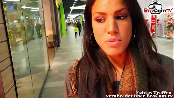 Beste German amateur latina teen public pick up in shoppingcenter and POV fuck with huge cum loads clips Video's
