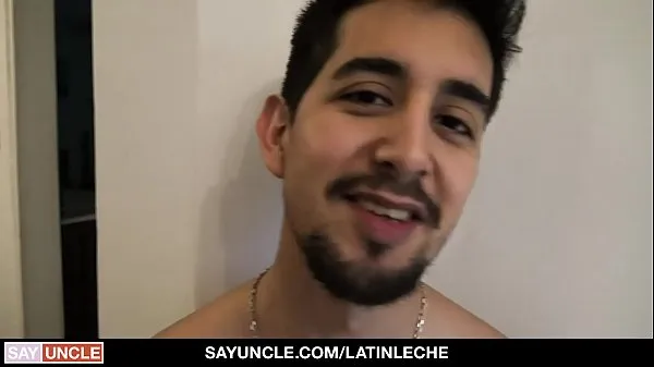 Los mejores clips de LatinLeche - Gay For Pay Latino Chupando Pollas Videos