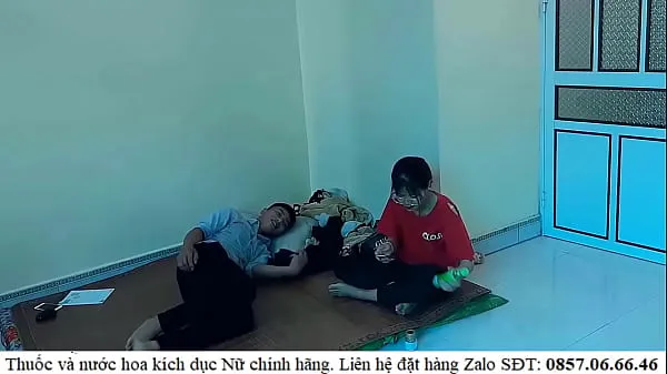 En iyi Cho bạn gái uống thuốc kích dục rồi đè ra phang klipleri Videoları