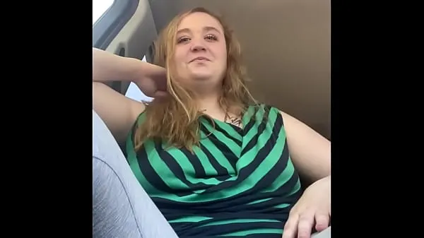 Beste Beautiful Natural Chubby Blonde starts in car and gets Fucked like crazy at home clips Video's