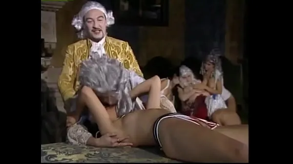 Los mejores clips de Obra maestra del porno con trajes históricos Videos