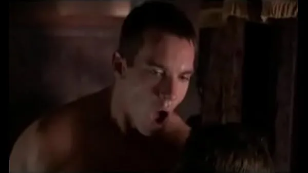 Los mejores clips de Jonathan Rhys Meyers se masturba sobre su compañero Poofter Videos