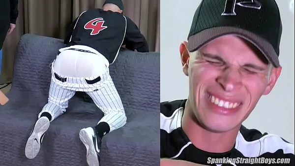 Najboljši posnetki A Straight Blonde Jock in Baseball Gear is given a Humiliating Spanking videoposnetki