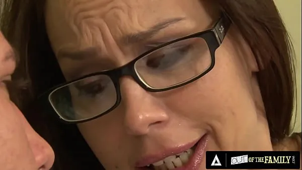 Video clip Cuckold Redhead Caught Her Husband ASSfucking Hard Her Stepmother hay nhất