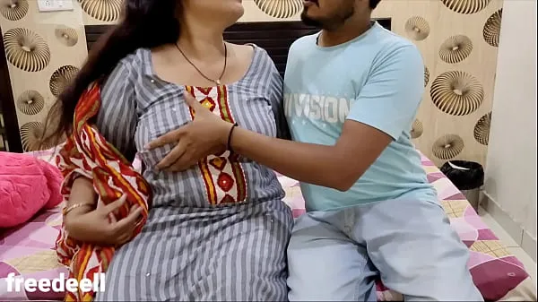 Los mejores clips de Dost ki Maa Chod di. hindi XXX vídeo Videos