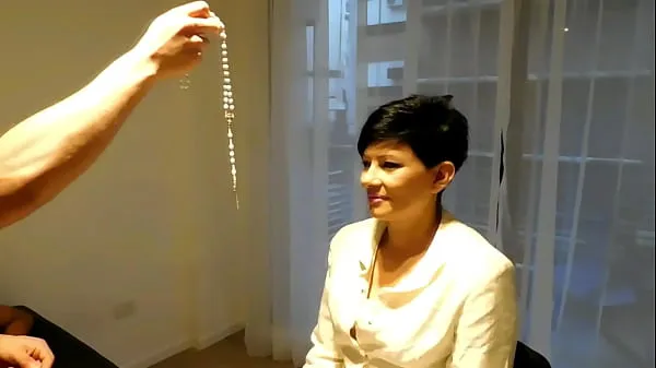 Najlepsze 12 NYMPHOMANIC WIFE, PSYCHOLOGIST IS PICKED UP BY TWO PATIENTS IN HER OFFICE.,12 klipy Filmy