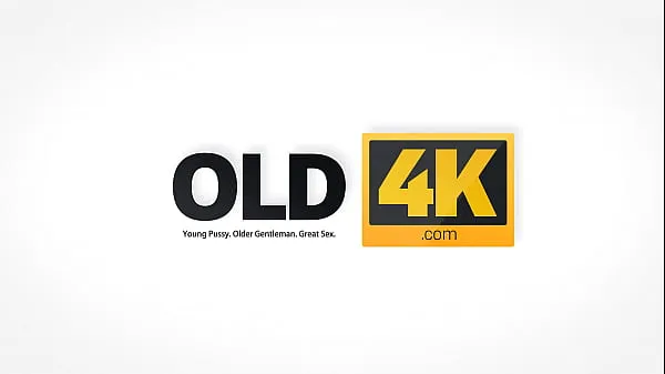 最高のOLD4K。 50歳以上の男が女の子にオマンコ挿入の偽りの希望を与えるクリップビデオ