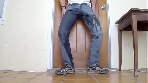 Melhores clipes de Jeans desesperado molhando na minha varanda Vídeos