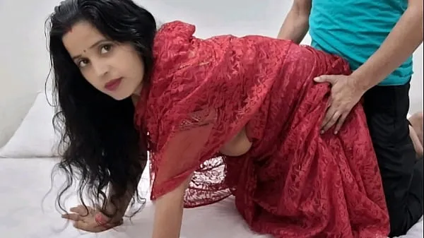 Melhores clipes de O cunhado de Desi Bhabhi deu a ela uma bebida tremenda no hotel Vídeos