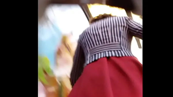 Beste Upskirt in some city in México clips Video's