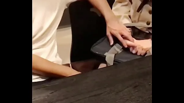 最佳阴道高潮/体内射精]“对不起……！高潮！！” 一个有弱点的年轻女子。 回应无法否认的被禁止的欲望剪辑视频