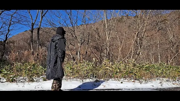最佳Strolling around in the snowy field ~ The temperature was 0℃. There was no wind, so it didn't feel that cold剪辑视频