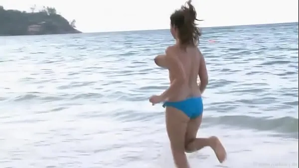 Meilleurs clips seins de plage rebondissants Vidéos