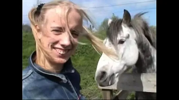 Лучшие Подростки за деньги - Сара за деньги клипы Видео